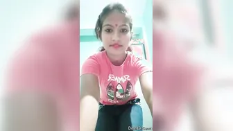 Indian Babe Recording Herself Completely Naked For Her Boyfriend