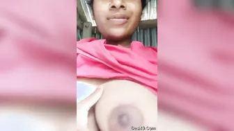 Bangla GF Showing Her Boobs And Pussy On Video Call