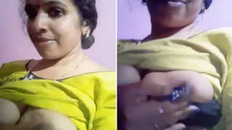 Mallu Wife Showing Off Her Milky White Boobs To The Camera