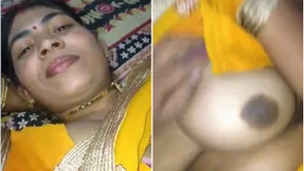 Sexy Married Bhabhi Getting Her Boobs Pressed And Squeezed Hard