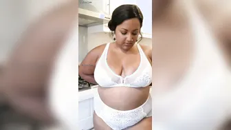 Big Titted Nri GF Flaunting Her Huge Natural Assets