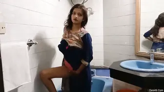 Desi Babe Taking A Hot Bath Letting Me Watch Her Wet Naked Body