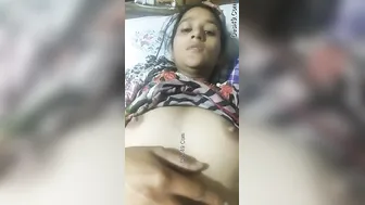 Horny Aunty Exposing Her Wet Pussy And Big Tits At Home