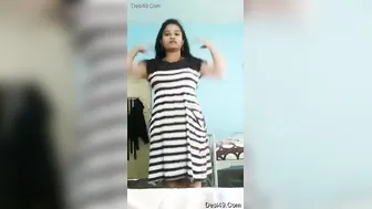 Tamil Babe Stripping Nude Teasing With Boobs And Wet Pussy