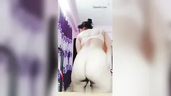 Desi Slut Bending Over Showing Off Her Thick Ass And Pussy