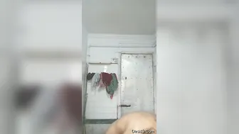 Desi Wife Caught Bathing And Touching Herself In The Bathroom