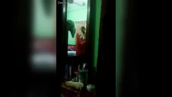 Desi Bhabhi Caught On Hidden Cam Getting Dressed After Shower
