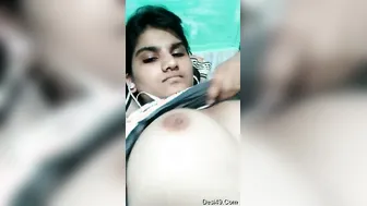 College Teen Flashing Her Boyfriend Boobs And Tight Pussy Alone