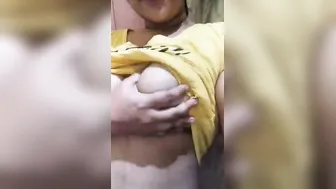 Indian Babe Stripping And Playing With Her Big Natural Boobs
