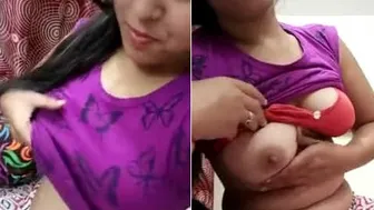 Young Married Wife Flashing Her Juicy Boobs For Secret Lover