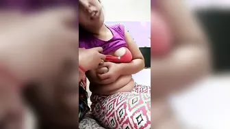 Young Married Wife Flashing Her Juicy Boobs For Secret Lover