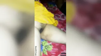 Indian Wife Getting Her Pussy Fingered And Tits Squeezed By Hubby
