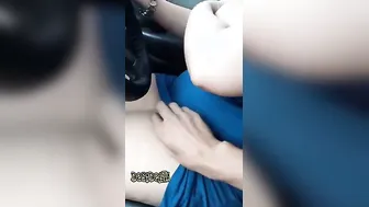 Desi Gf Pressing Her Soft Boobs While Riding In Backseat Of Car