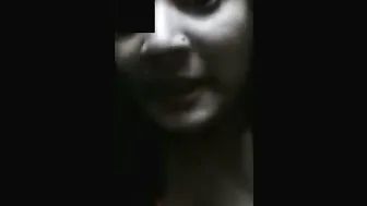 Cute Desi Girl Flashing Her Big Boobs On Late Night Video Call