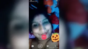 Horny Indian Teacher Flashing Her Tits On Private Video Call