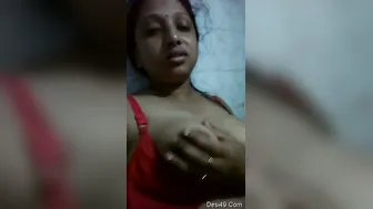 Bangla Babe Playing With Her Big Tits While Boyfriend Films