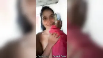 Boyfriend Filming His GFs Tits And Pussy Upclose