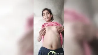 Village GF Opening Up Her Legs For Boyfriend At Home