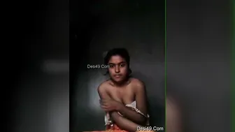 Cute GF Stripping Down Exposing Everything For Camera