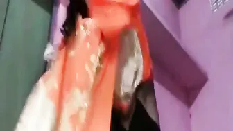 Desi GF Recording Nude Selfie Video On Her Webcam