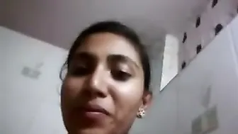 Cute Desi GF Exposing Her Natural Boobs For Him