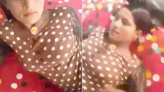 Desi Call Girl Pleasing Her Regular Client In Cheap Hotel Room