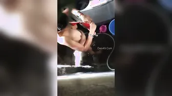 Married Bhabhi Caught Bathing And Dressing After Shower At Home