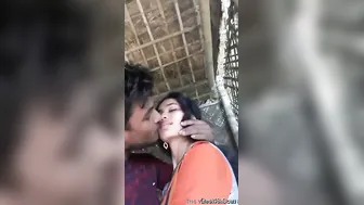 Tamil Couple Making Out And Getting Naughty In Bedroom Together