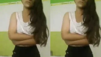 Hot GF Undressing For Her Man Showing Everything Slowly