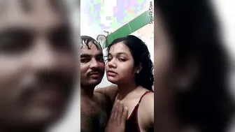Desi Lovers Getting Steamy Together In Bathroom Morning Quickie