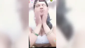 Horny Bhabhi Getting Nasty In Private Flashing Ass And Wet Pussy