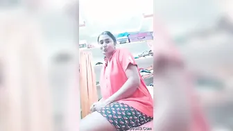 Desi Babe Changing Clothes After Shower Caught On Camera