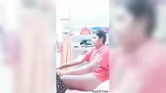Desi Babe Changing Clothes After Shower Caught On Camera
