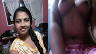 Cute Desi Babe Exposing Her Perky Boobs For Her Boyfriend Now