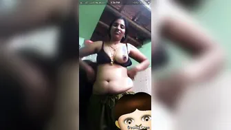 Mallu Married Woman Flashing Her Big Boobs On Video Call Now