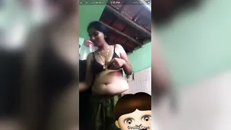 Mallu Married Woman Flashing Her Big Boobs On Video Call Now