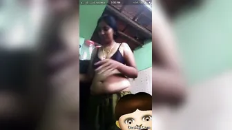 Mallu Married Woman Flashing Her Big Boobs On Video Call Now