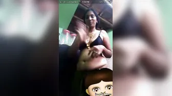 Mallu Married Woman Flashing Her Big Boobs On Video Call Now