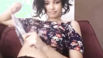 College Teen Showing Her Natural Boobs To Boyfriend On Video