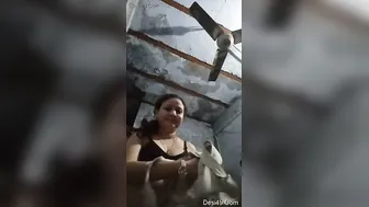 Desi Milf Stripping Completely Naked Talking Dirty In Hindi