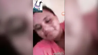 GF Showing Off Her Tits And Pussy During Video Call