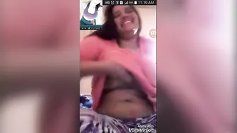 GF Showing Off Her Tits And Pussy During Video Call