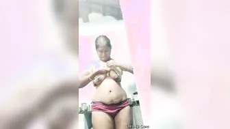 Married Woman Getting Undressed Changing Clothes On Hidden Cam