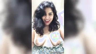 Village Girl Showing Off Her Massive Boobs In Private Video