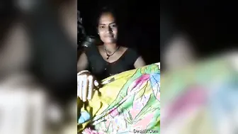 Village Bhabhi Showing Her Naked Body To Lover In Private Room