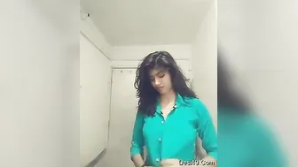 College Babe Stripping Naked Showing Everything On Webcam