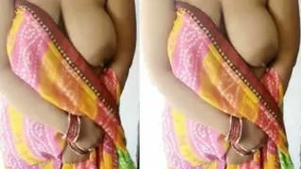Married Bhabhi Sliding Saree Down Revealing Her Massive Boobs
