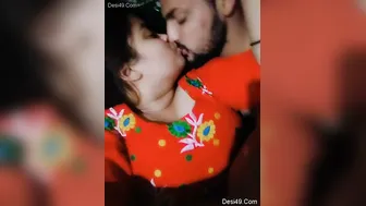 My GF Getting Horny With Me Touching And Kissing Her