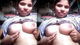 She Flashed Her Boobs For Me During Our Late Night Call