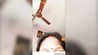 Married Bhabhi Revealing Her Big Tits During Video Call
